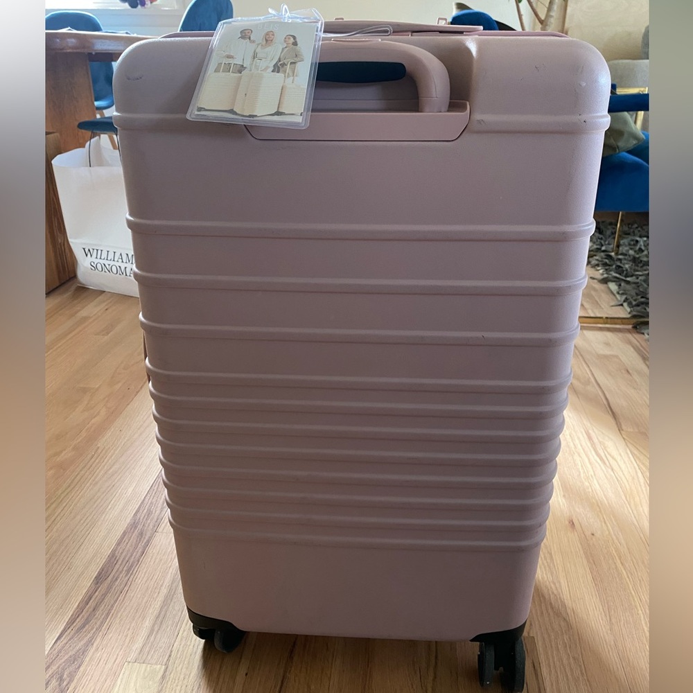 Beis Medium Check in Roller Bag